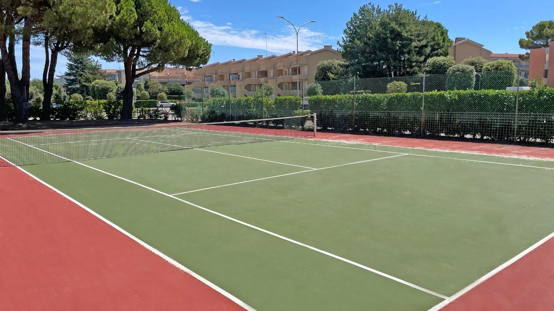 Holiday By The Pool In Our Cozy Flat - Beahost Bibione